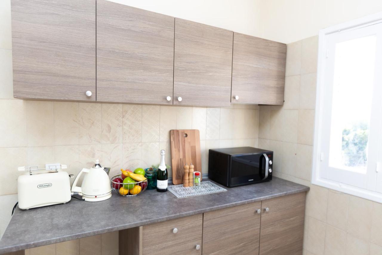 Laila'S Cozy Garden House & Studio ラルナカ 部屋 写真